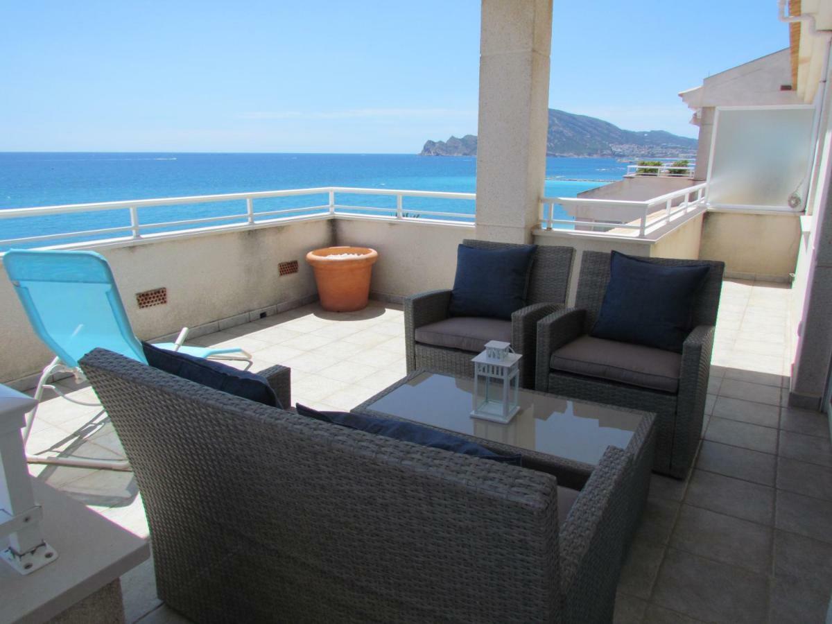 Beach Front Line Penthouse In Альтеа Экстерьер фото